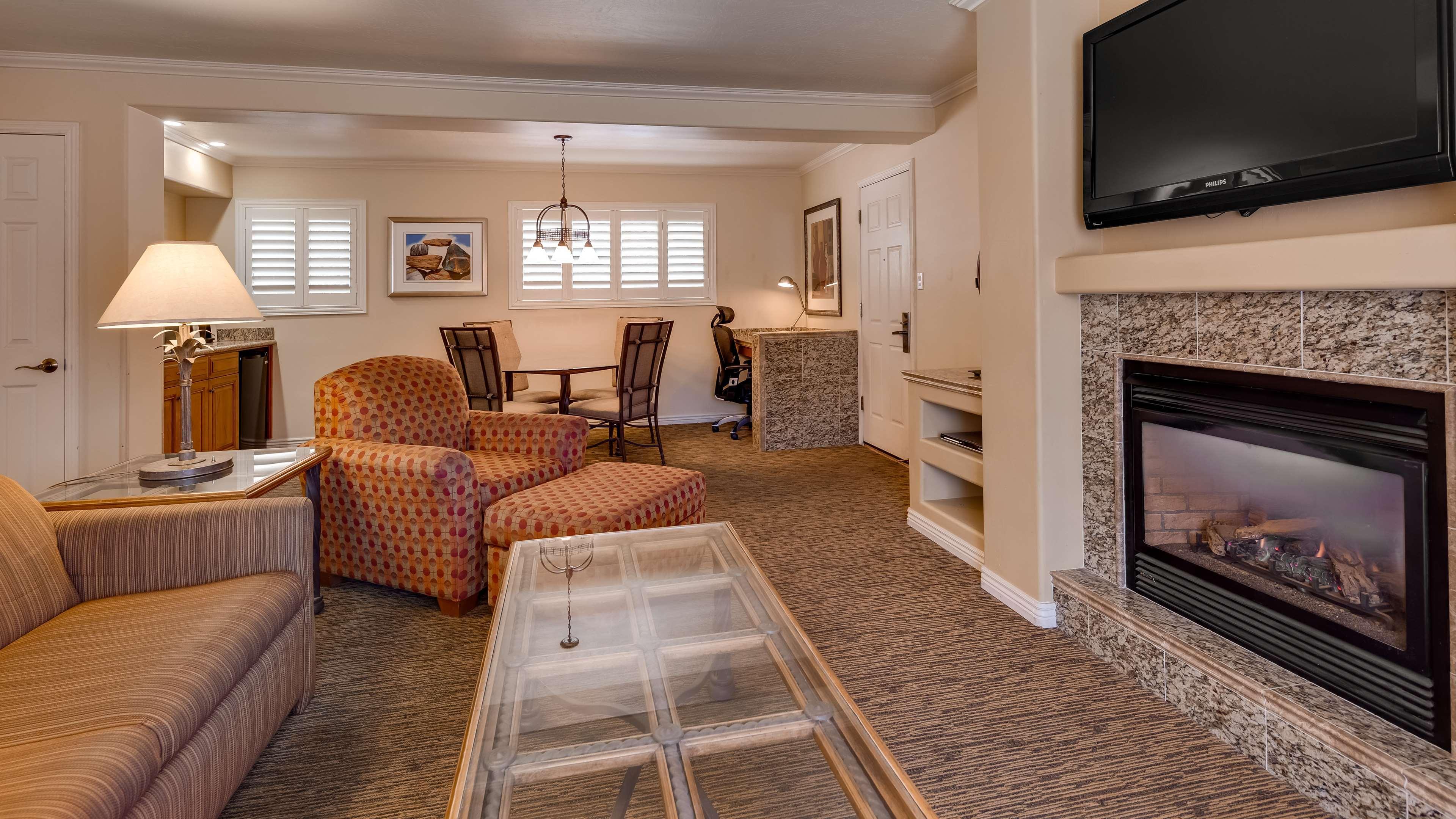Best Western Plus Arroyo Roble Hotel & Creekside Villas Sedona Exterior photo