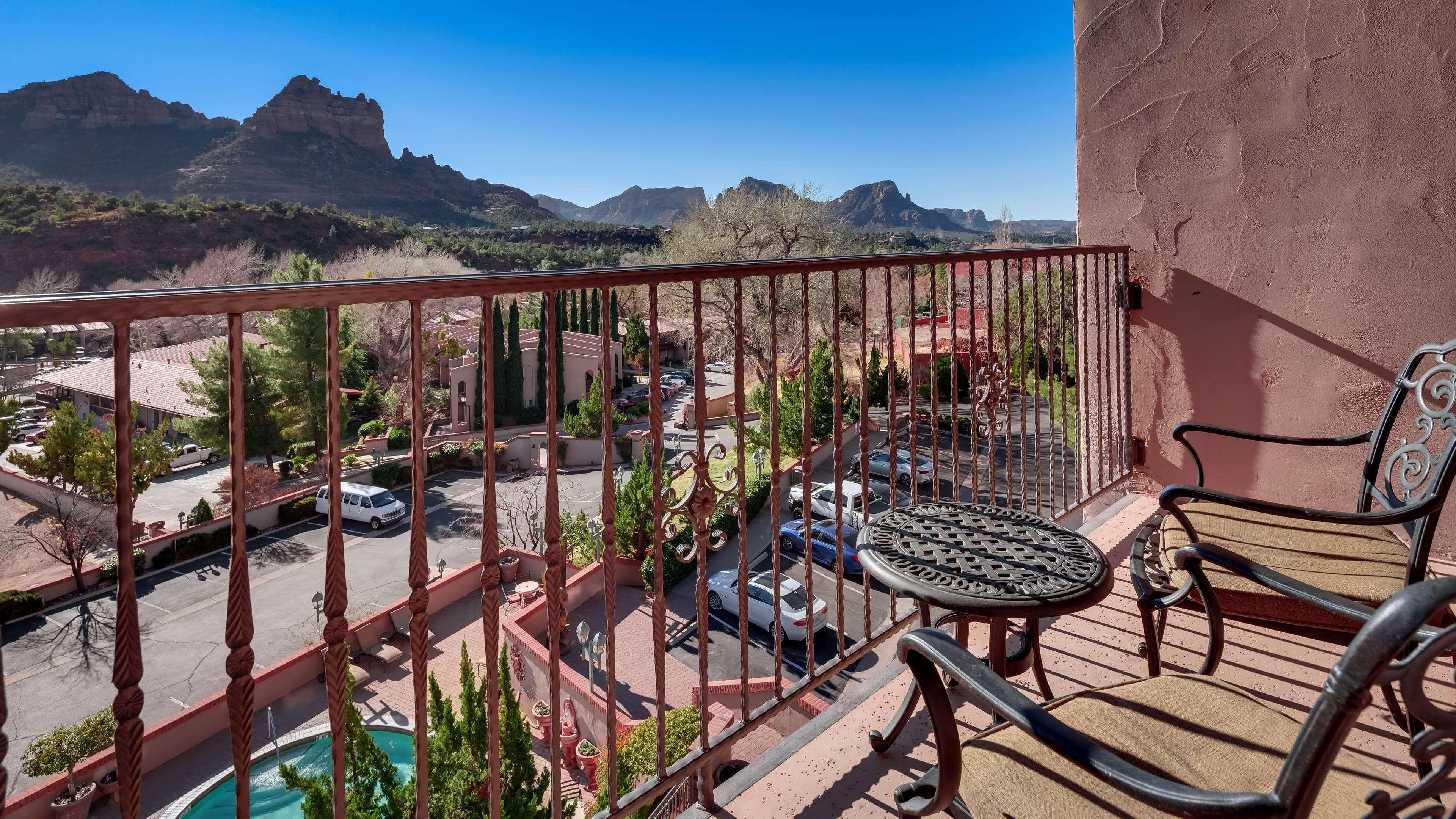 Best Western Plus Arroyo Roble Hotel & Creekside Villas Sedona Exterior photo